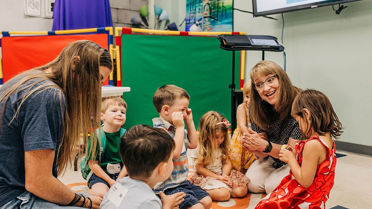 C3 Kids prayer teaching